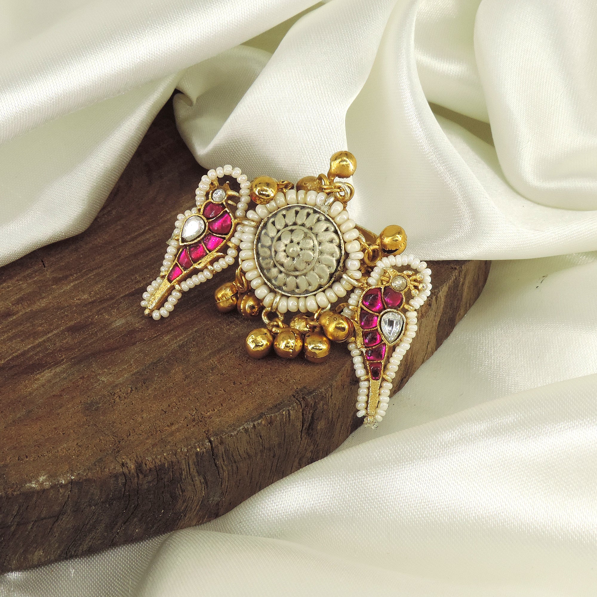 Haya khoobsurat Ring