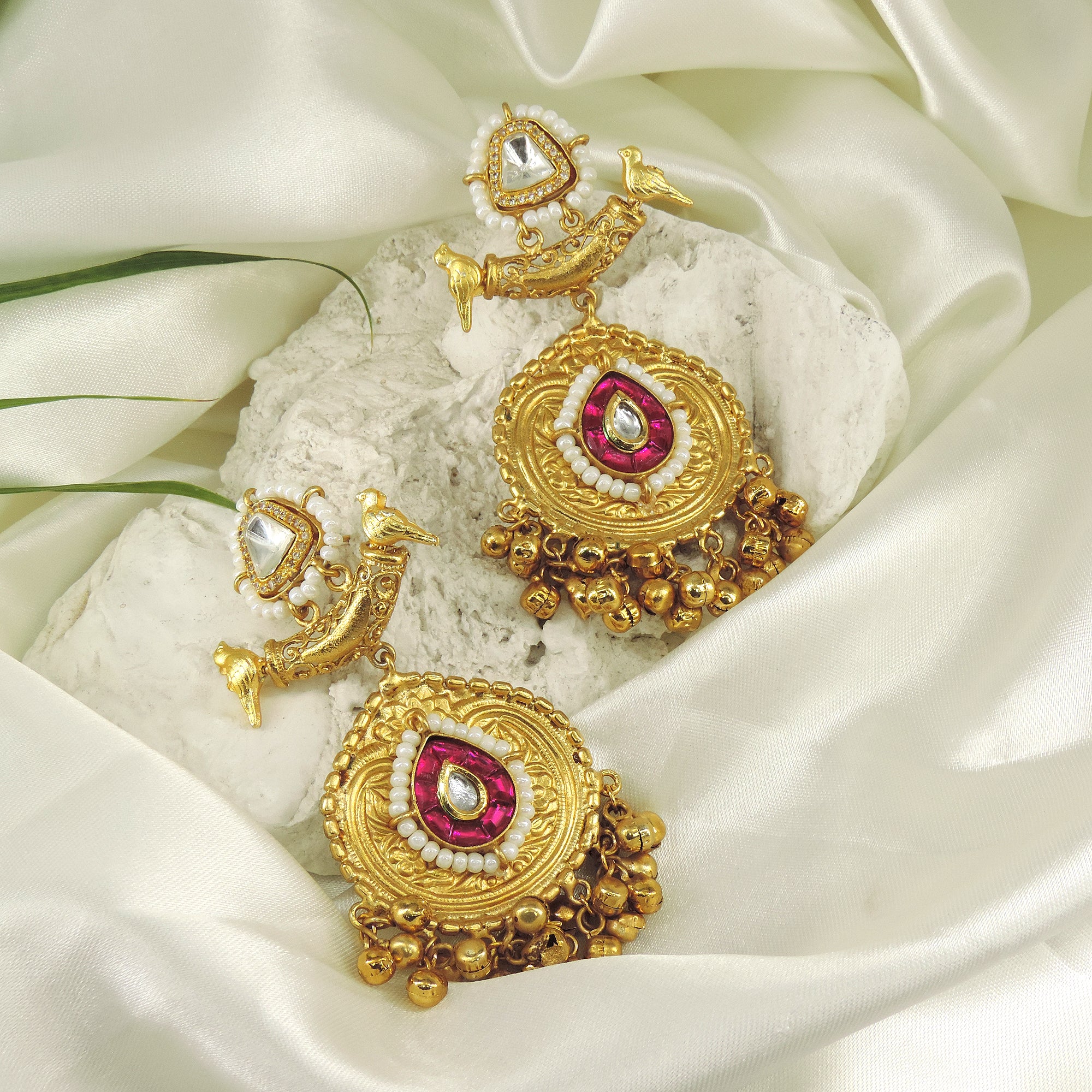 Kainaat-e-Noor earings