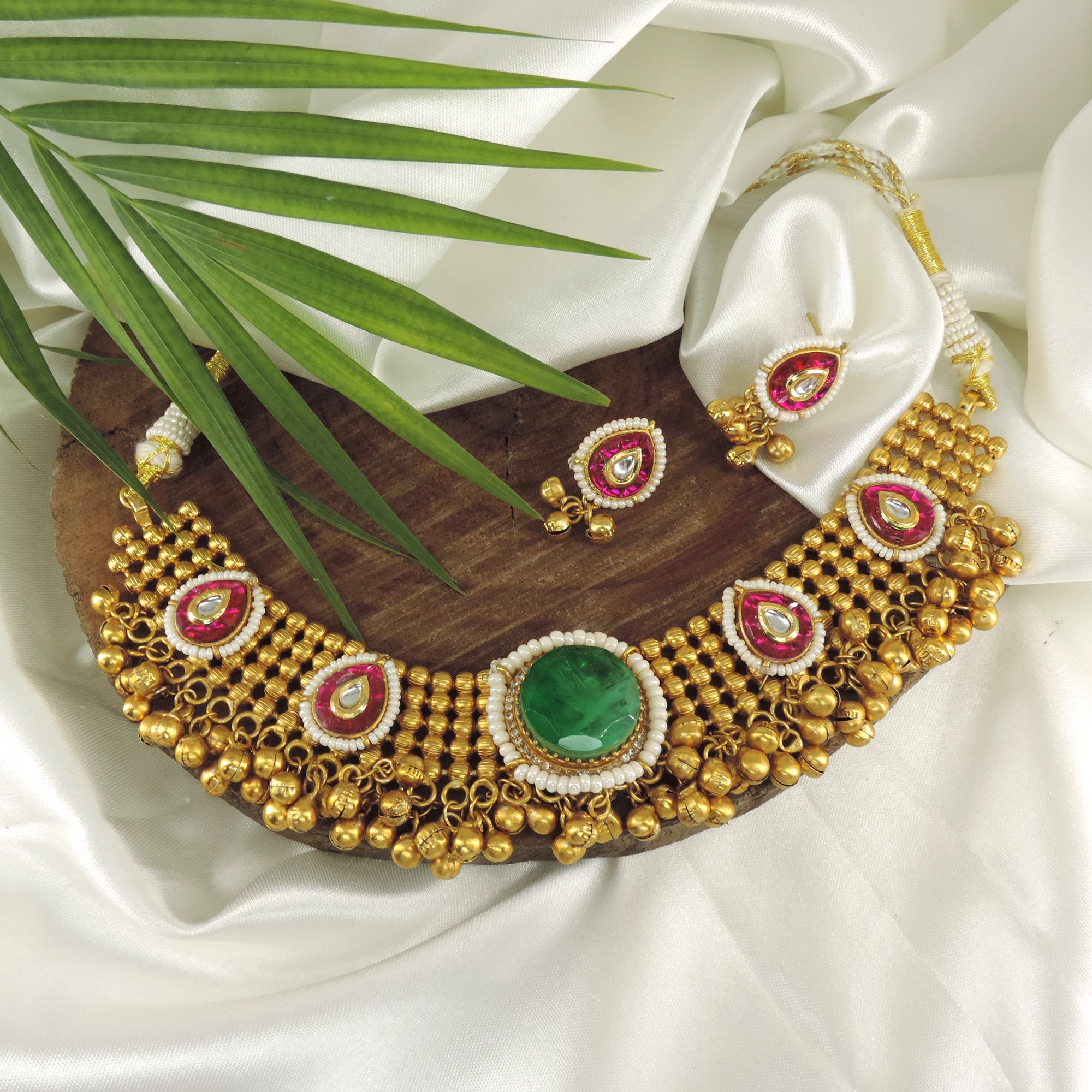 Tabassum Necklace with earings