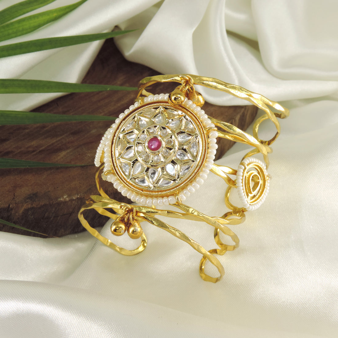 Sultana cuff single pc