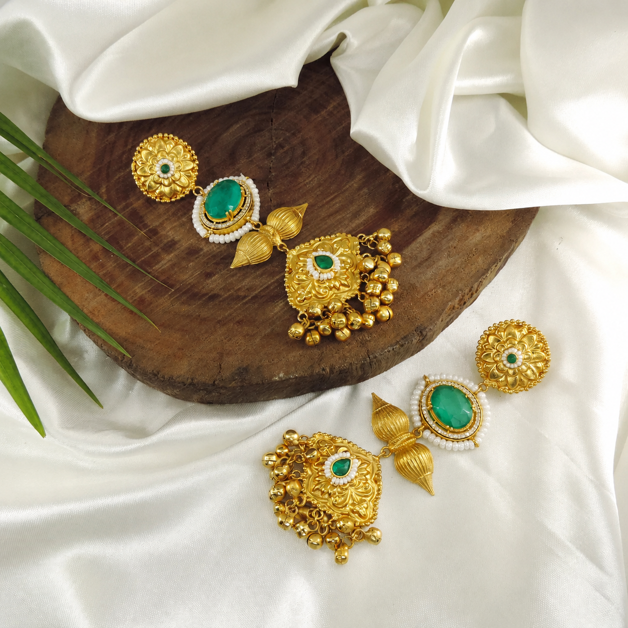 Gulnaar jhumka
