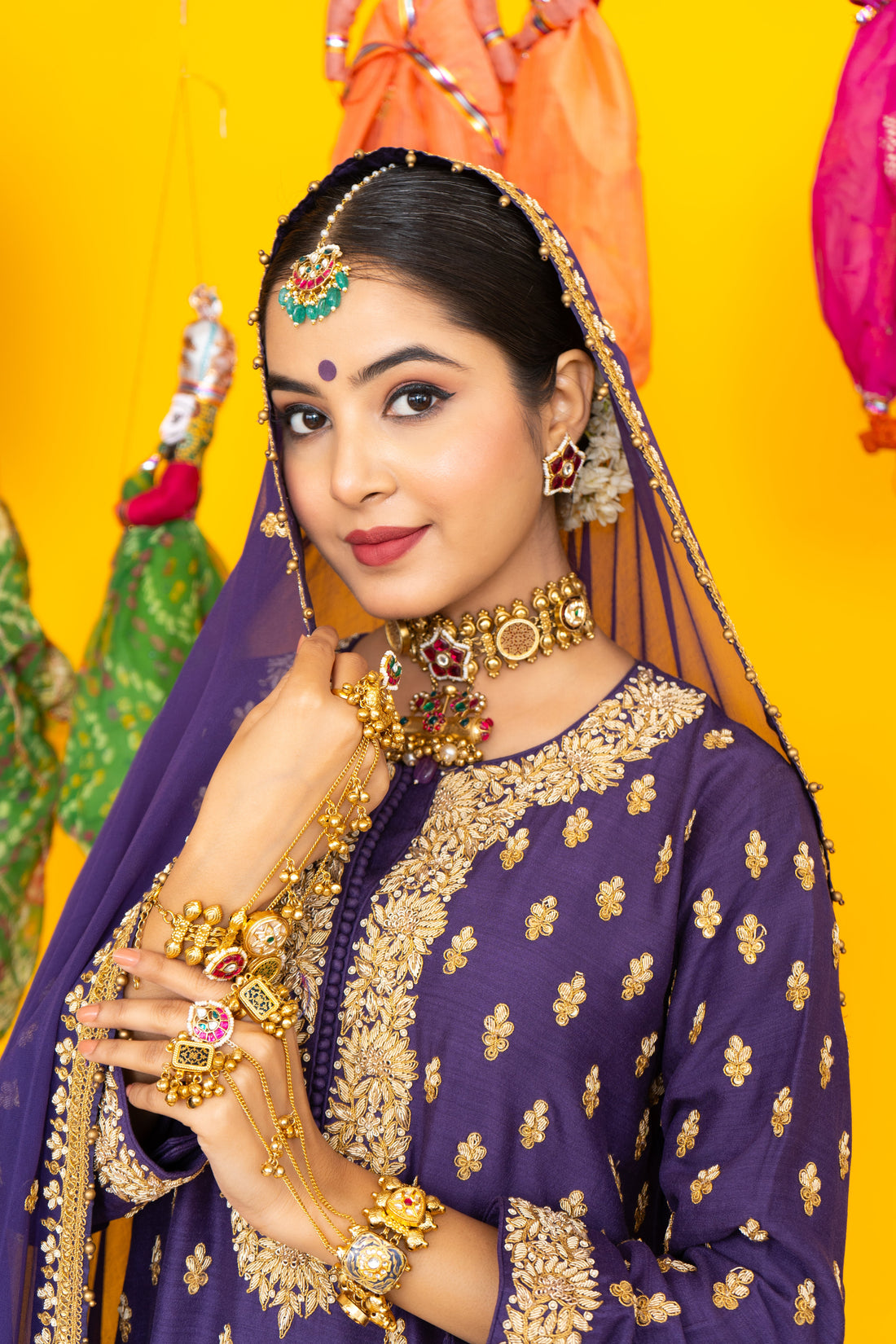 Razia sultan Hathphool - SINGLE PC (Adjustable)