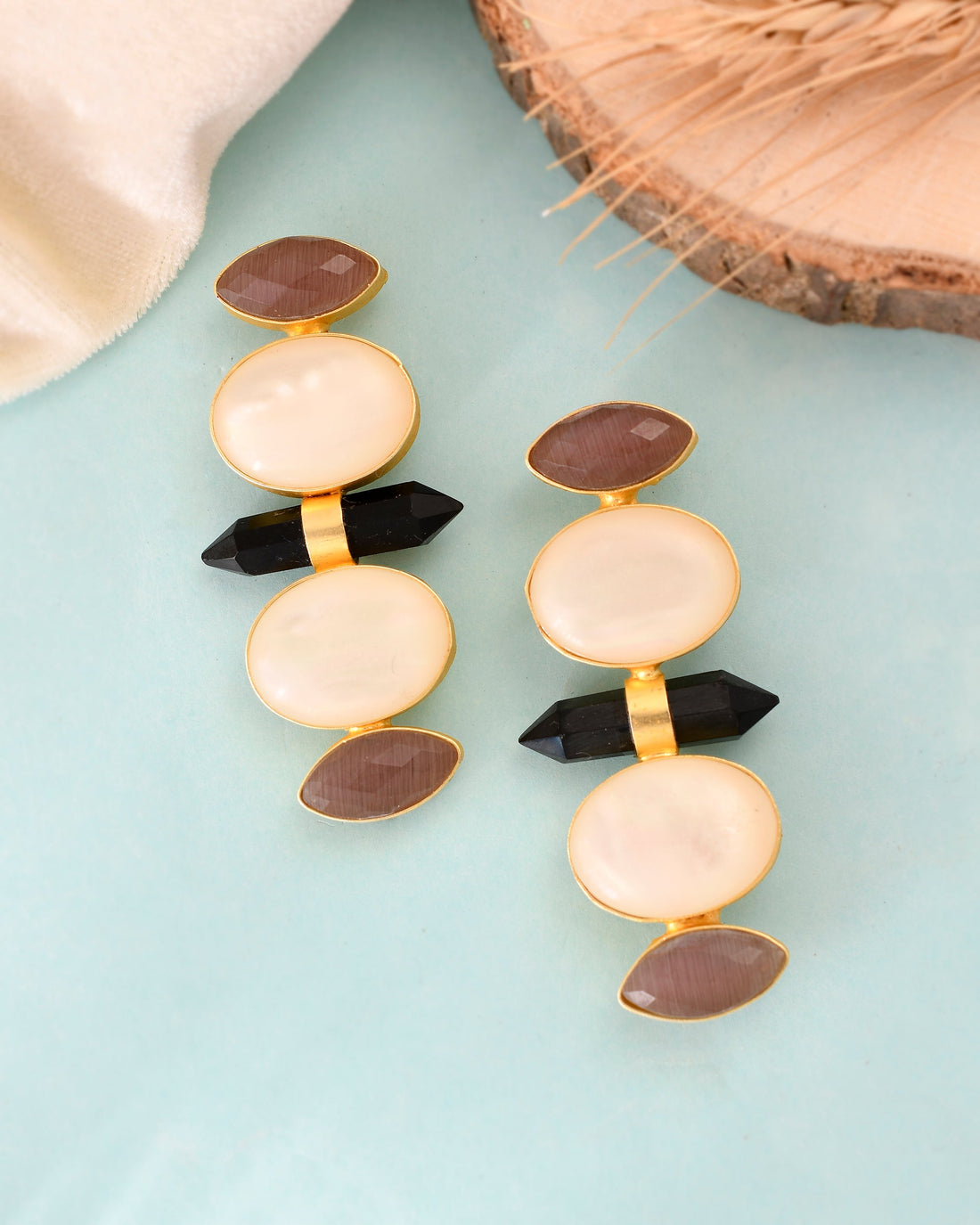 JUGNI MOP EARINGS
