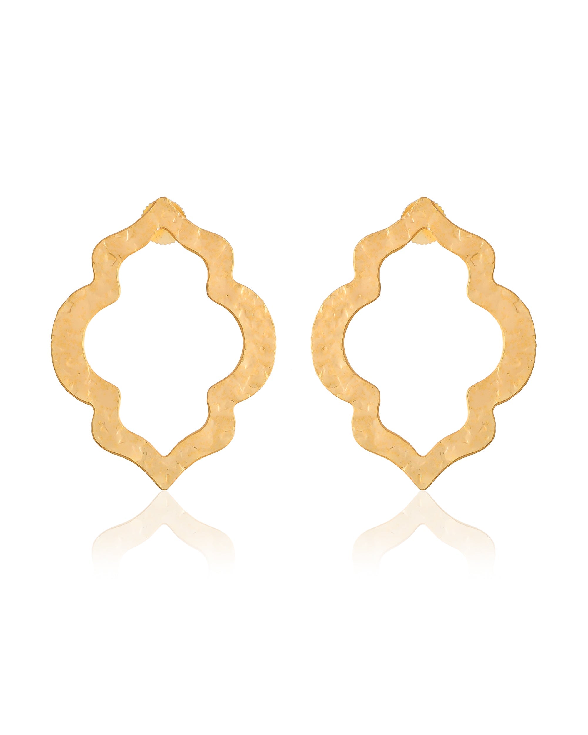 THE GOLDEN MUSE STUDS