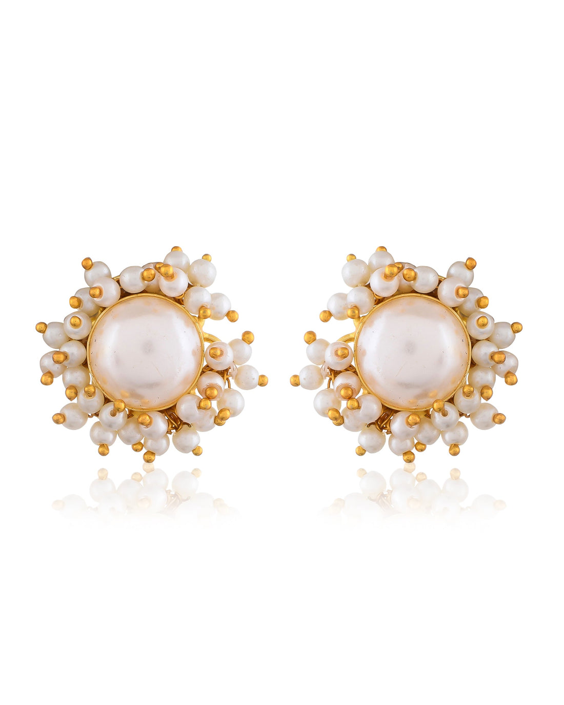 DAILYWEAR STUDS
