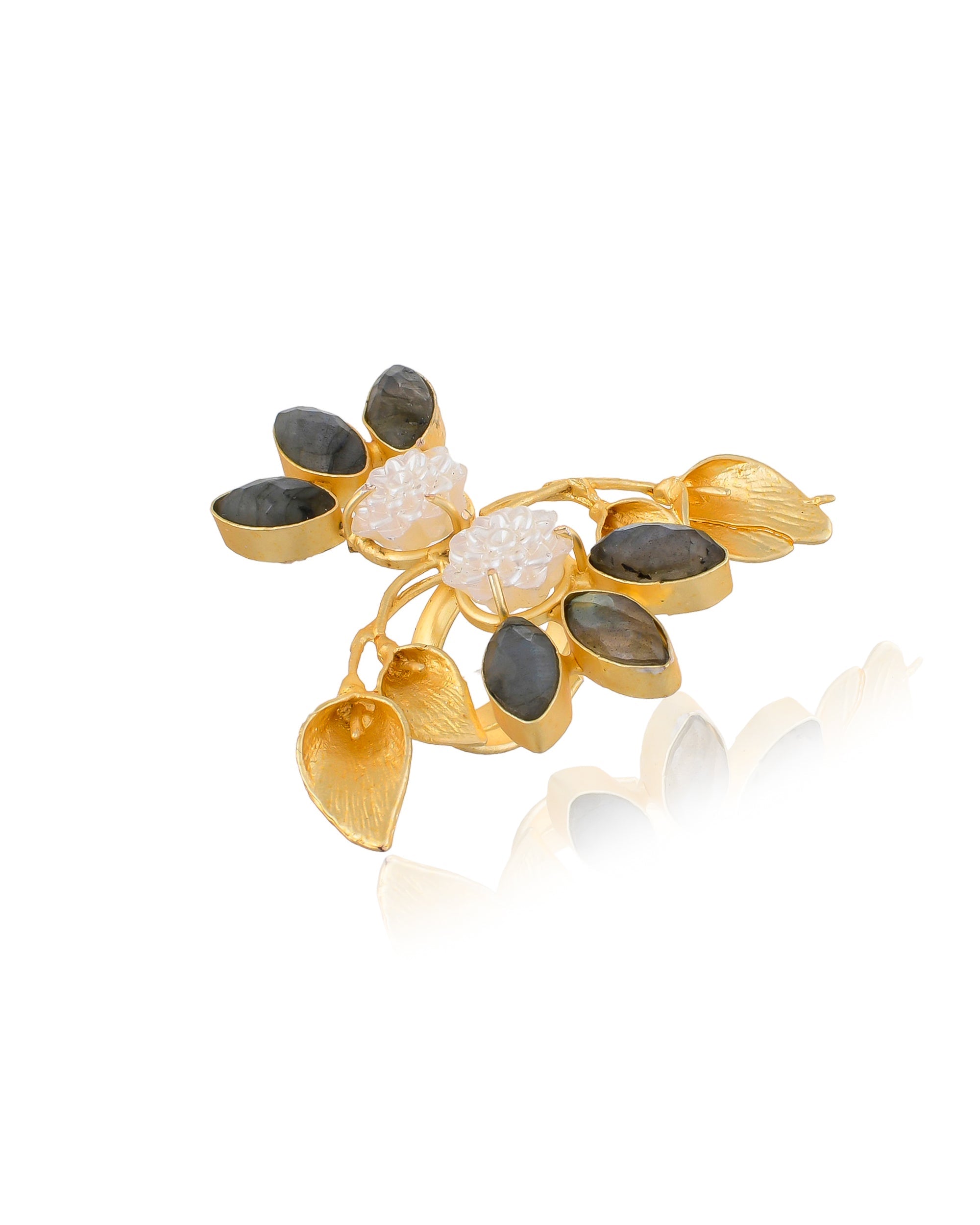 THE PEACE LILY RING