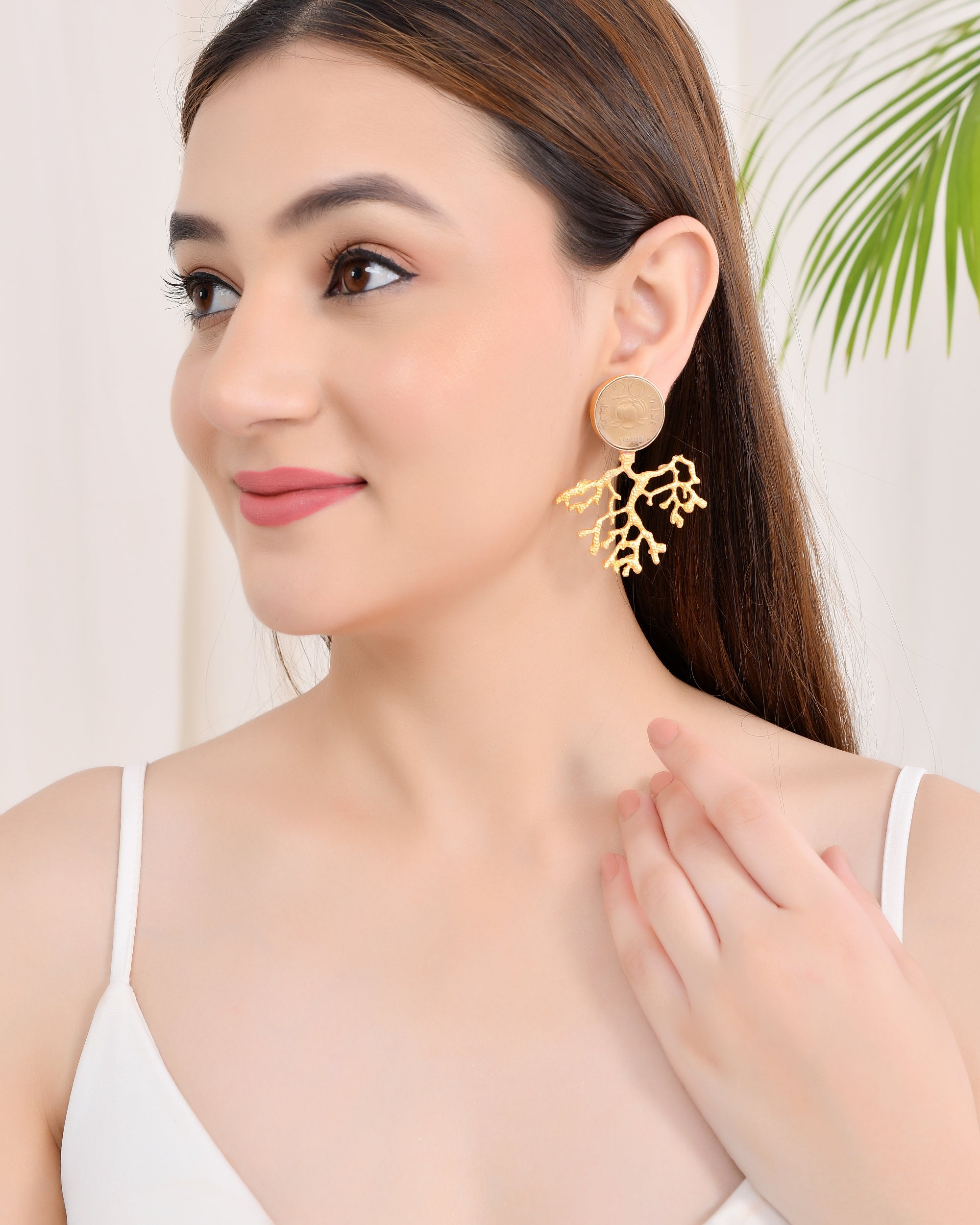 TEXTURED COIN STUDS