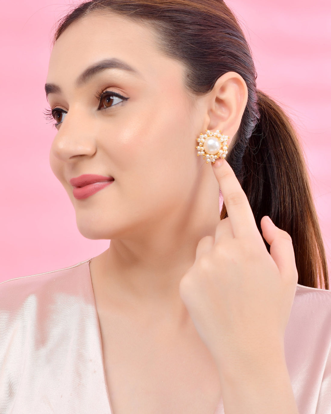 DAILYWEAR STUDS