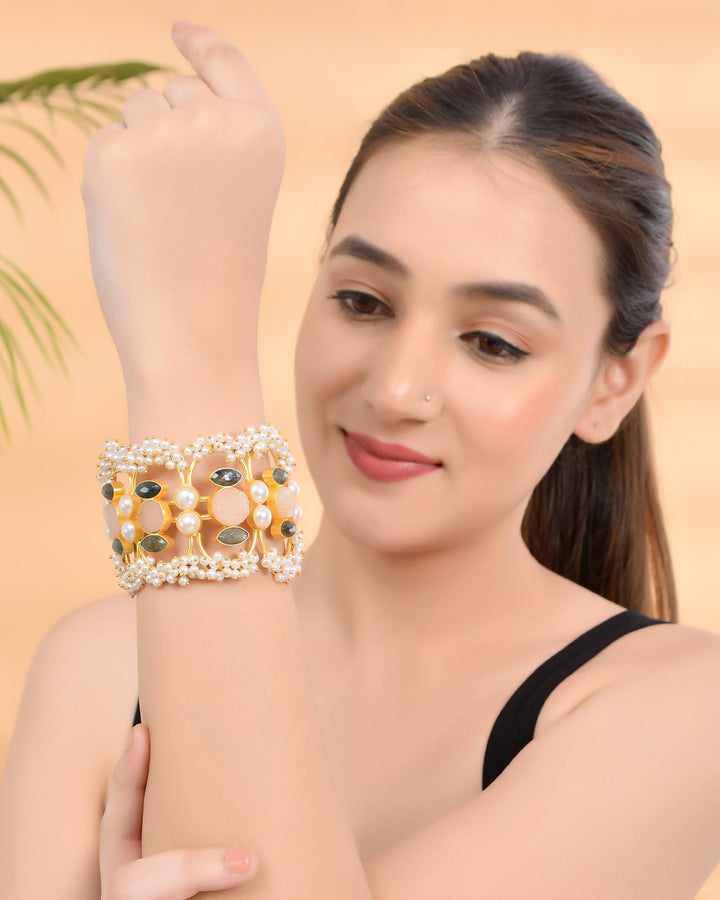 PEARL BLAST CUFF
