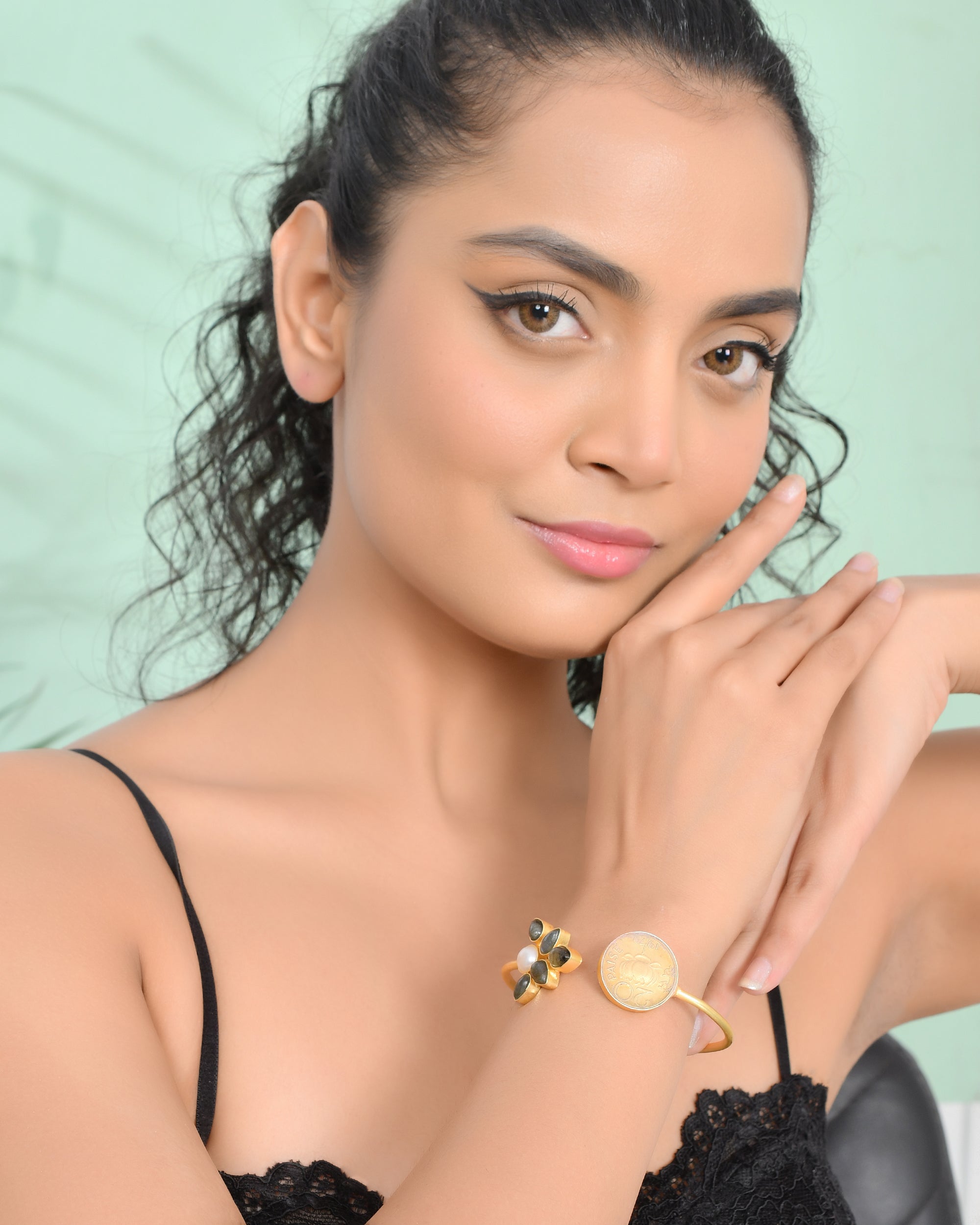 CLAIRE COIN CUFF