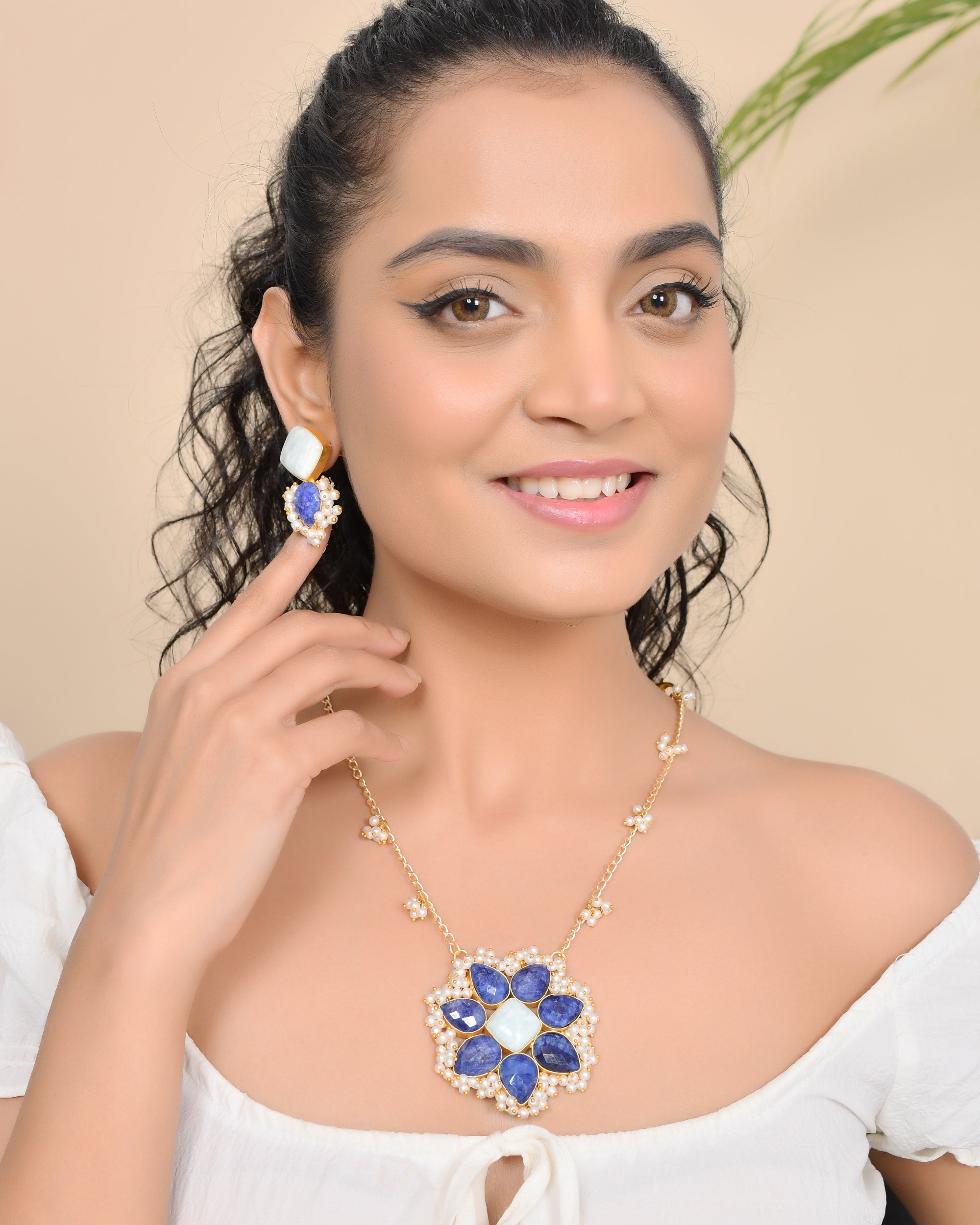 FIRDAUS PENDANT