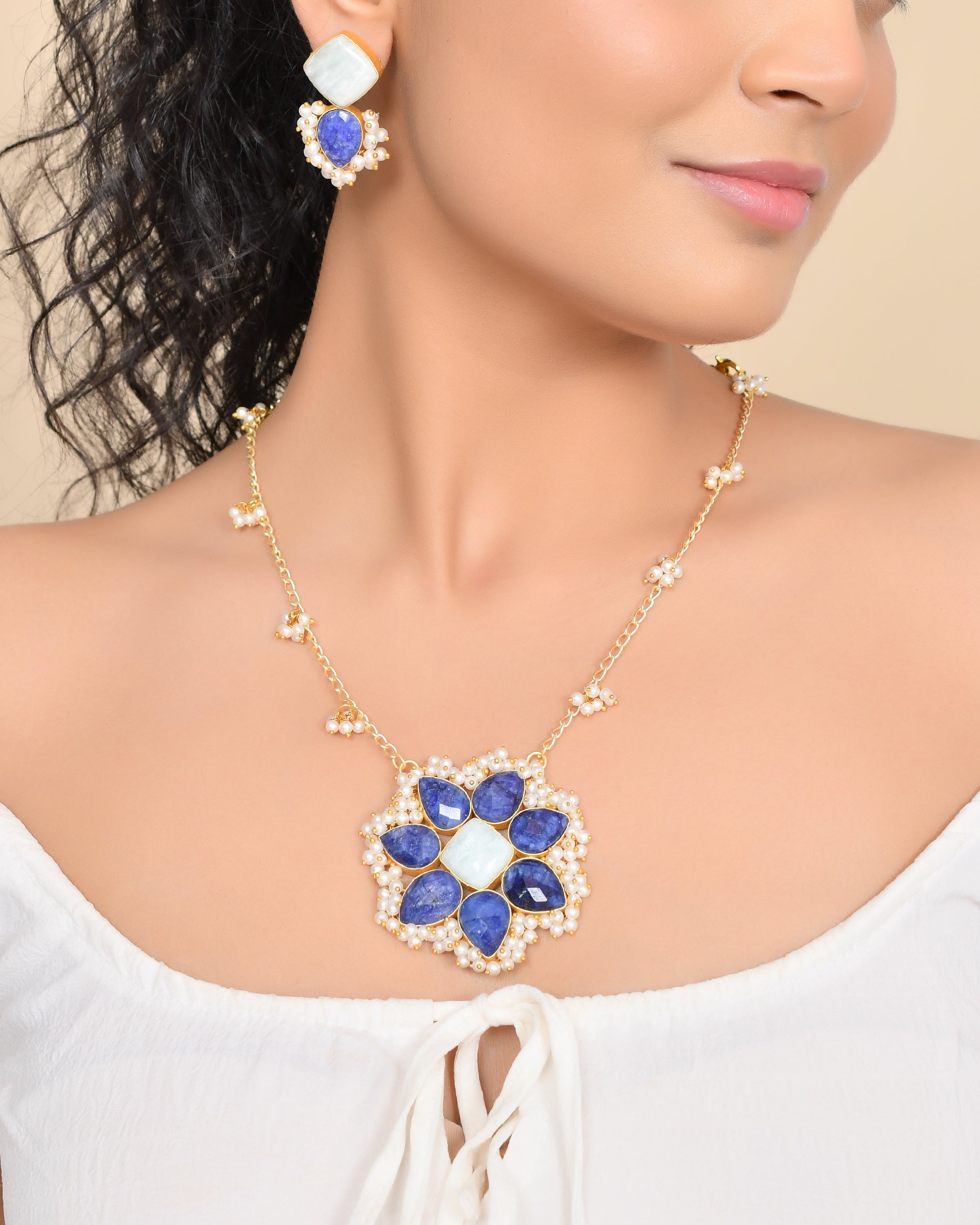 FIRDAUS PENDANT