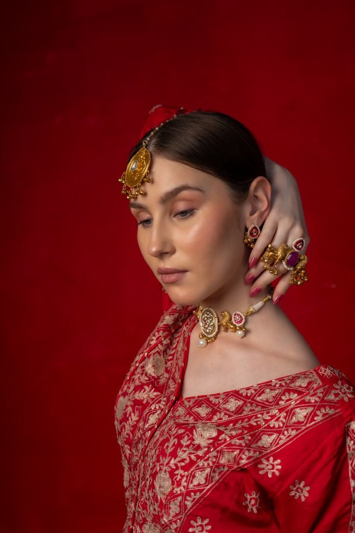 Nayab maangtika