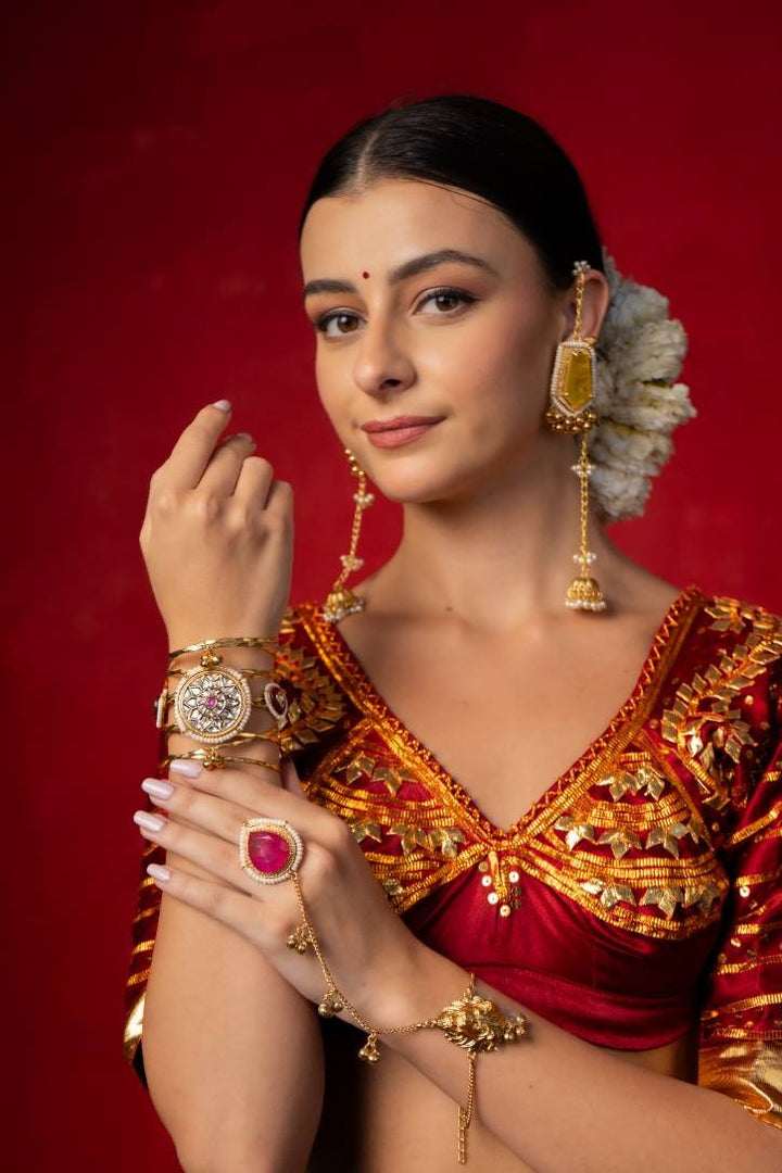 Sultana cuff single pc