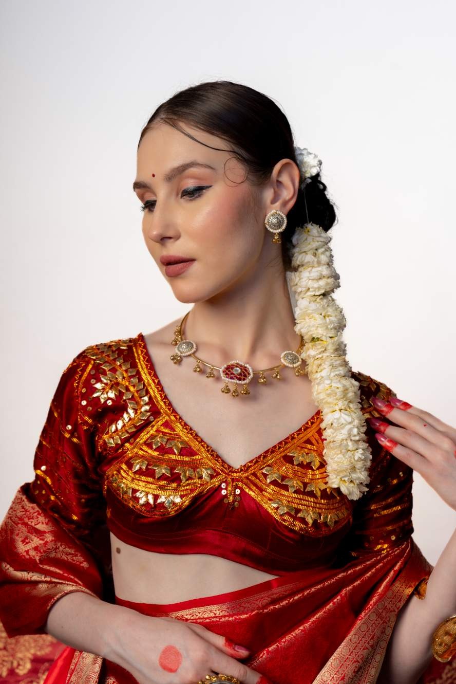 Suroor - Hasli necklace with tops