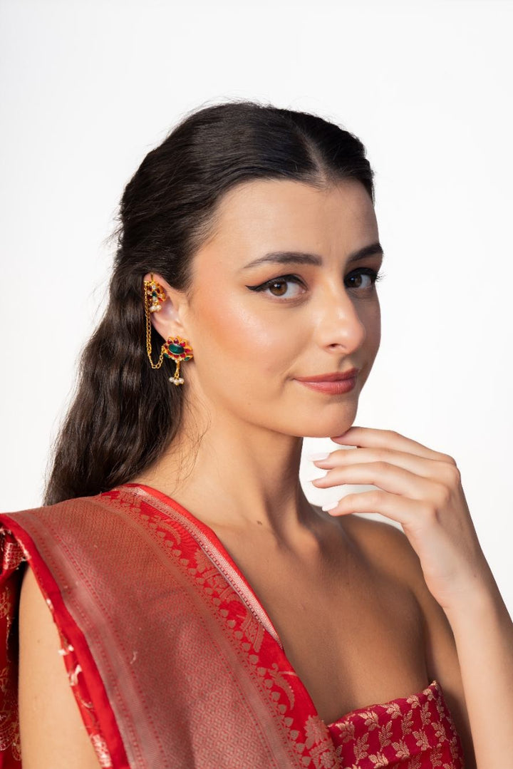 Kavya Earcuff with earing