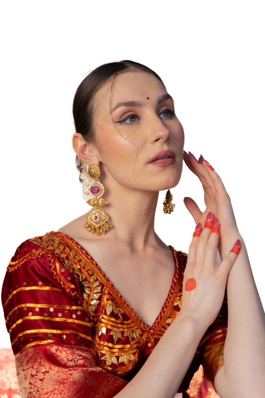 Gulnaar jhumka