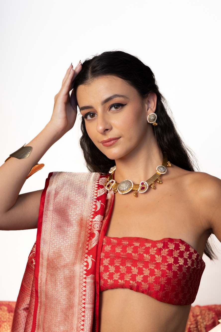 Pure Form -Hasli necklace with earings