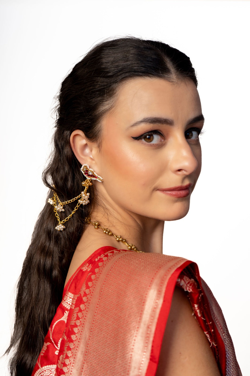 Birds Nest earing with chain