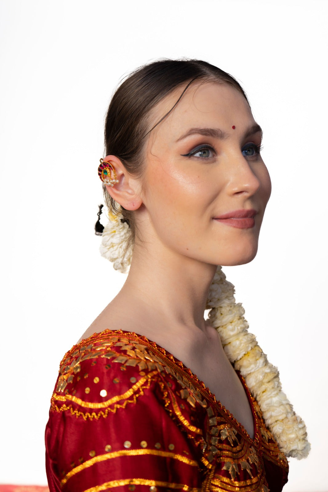 Jahan-e-Khaas Earcuff Bugadi